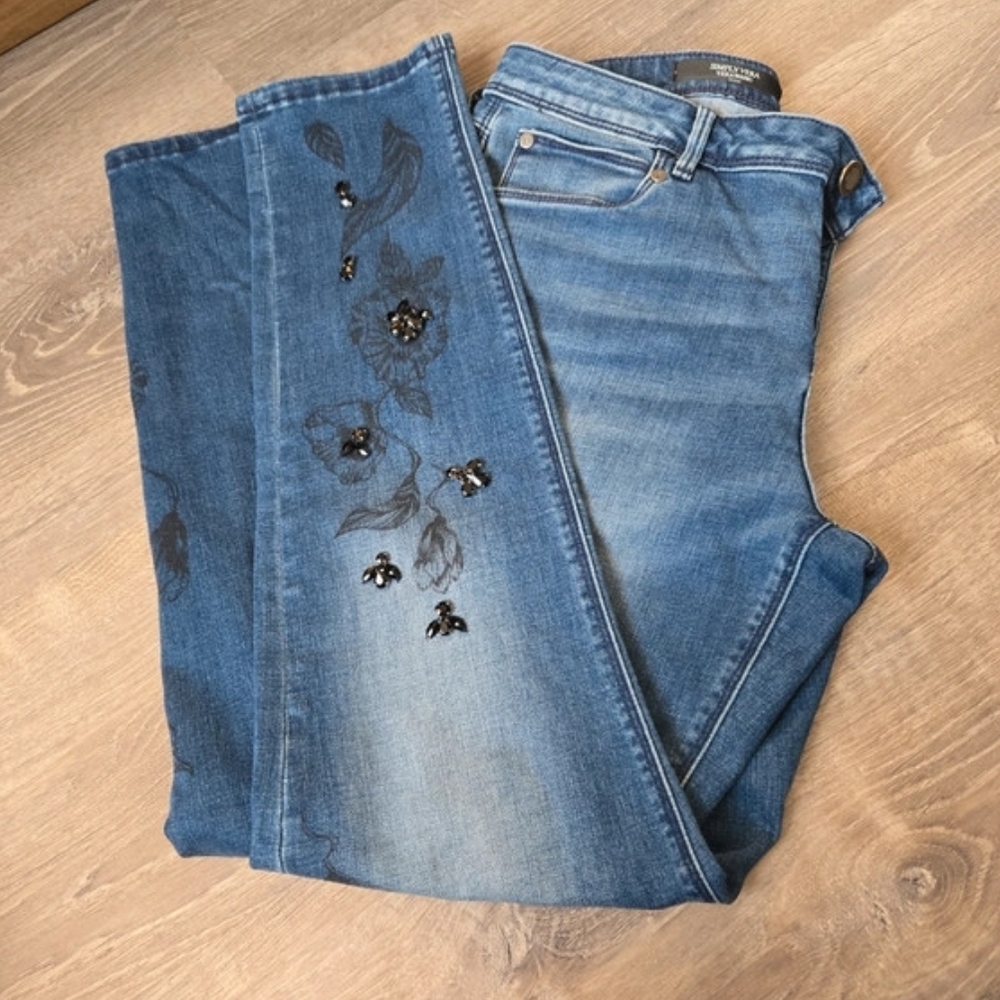 Simply Vera Vera Wang Light Blue Embroidered Jeans